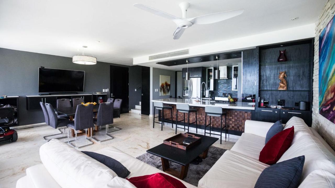Elements Penthouse 24 *